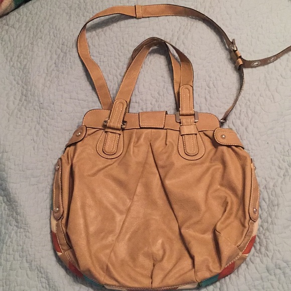 Guess Boho satchel purse - Picture 8 of 8
